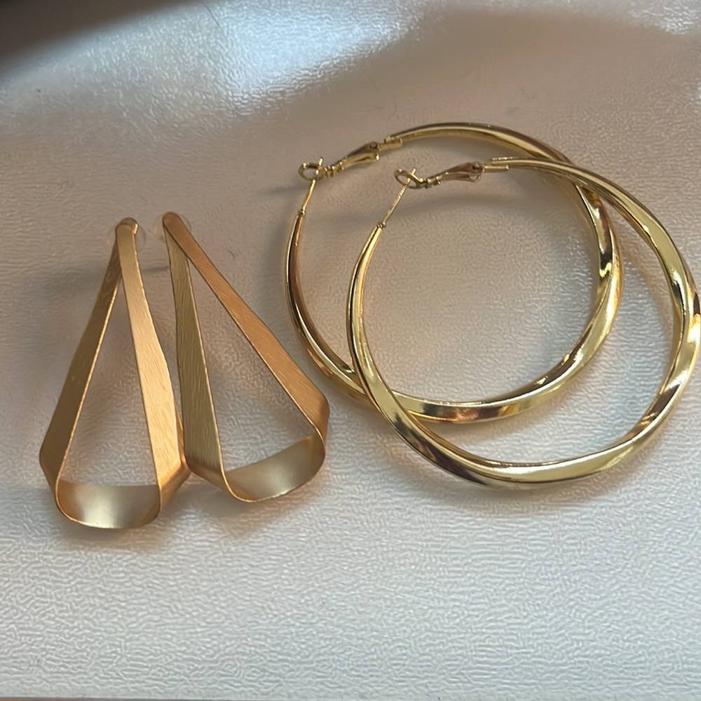 (3for$10) Hyperallergenic Golden Hoop Drop Earrings